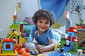 Jak wspierać rozwój małego dziecka poprzez zabawę? - część 2