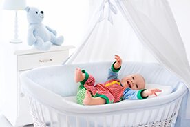 Jakie łóżeczko wybrać dla dziecka - przegląd popularnych produktów