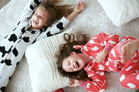 Piżama party dla dzieci – jak urządzić udane przyjęcie dla dzieci?