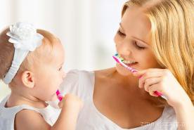 Jak zachęcić dzieci do mycia i dbania o zęby?