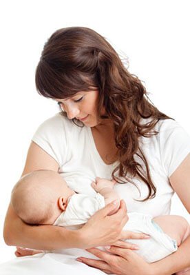 Jak karmić noworodka - czy karmienie piersią jest najlepsze?